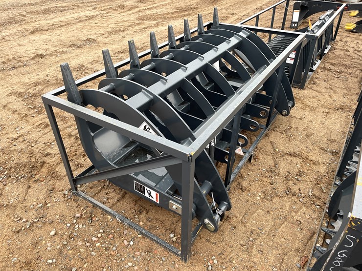 #2032-•-unused-root-rake-grapple-attachment-image-3