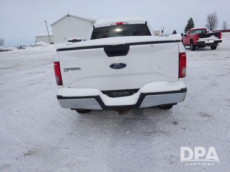 ford-f150-xlt-image-22