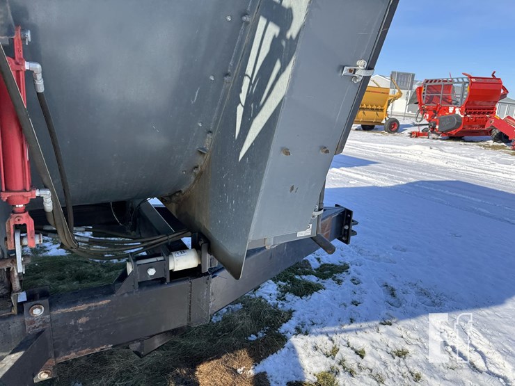 farm-aid-680-image-37