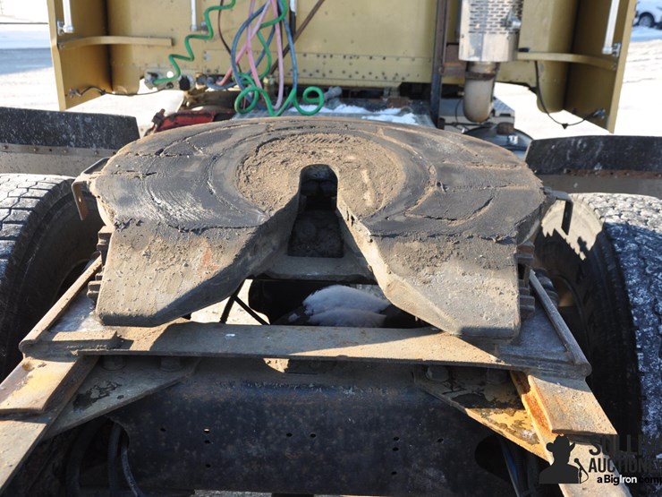 caterpillar-c12-image-9