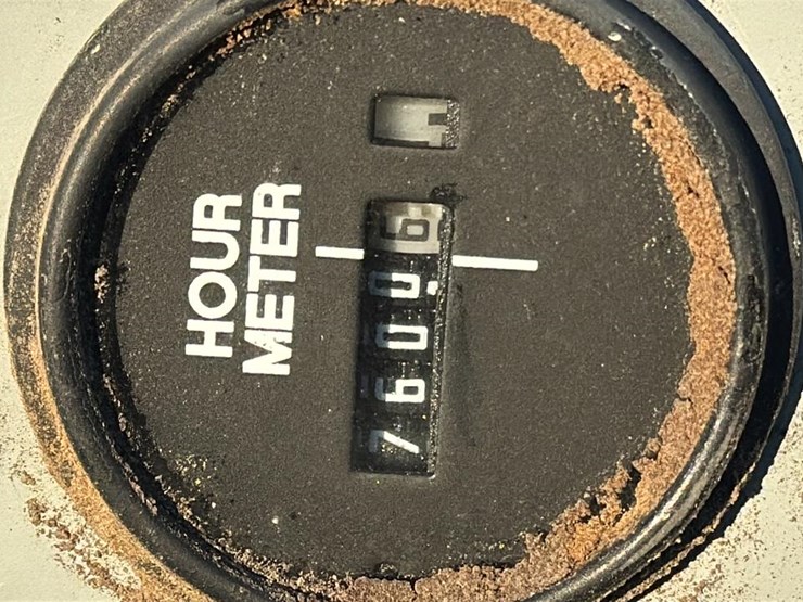 #165-•-2014-baker-bbs-o-“3640e”-stationary-bandmill-image-10