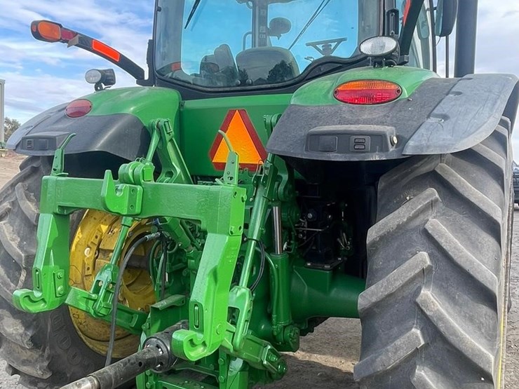 john-deere-7200r-image-10