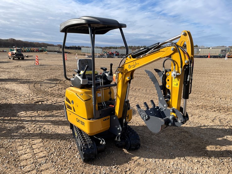 #9206-•-2025-unused-cfg-mini-excavator-image-5