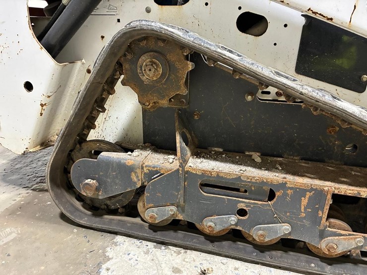 bobcat-mt85-image-12