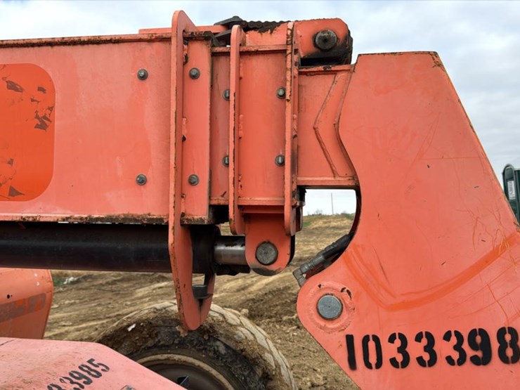 #107-•-2015-jlg-6042-telehandler-image-14