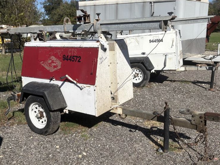 #49-•-allmand-telescoping-towable-light-tower-image-1