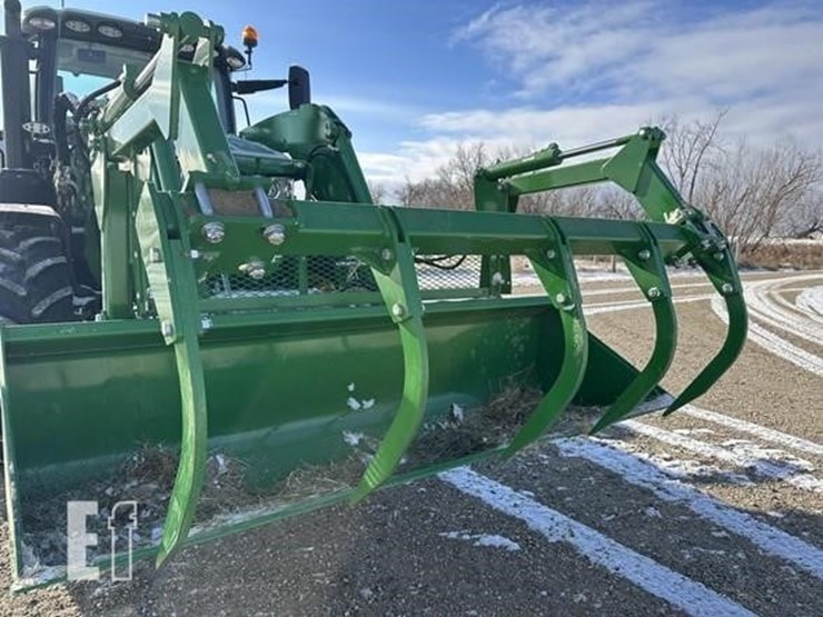 2023-john-deere-6r-155-image-27