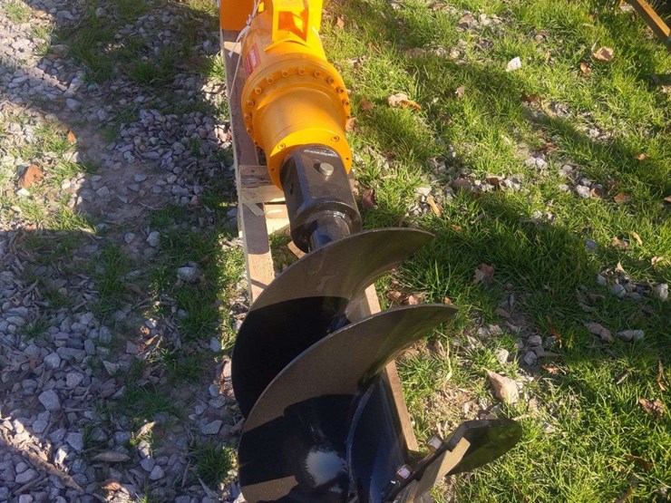 caterpillar-303-image-5