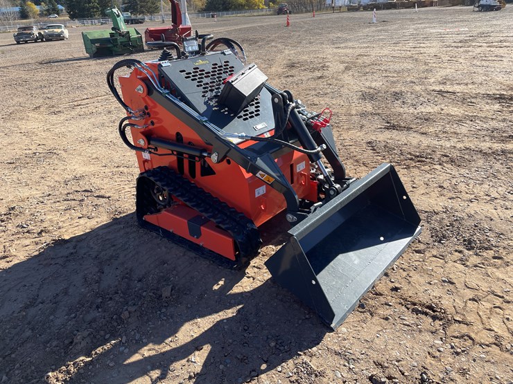 #9373-•-unused-2025-landhero-mini-skid-steer-image-4