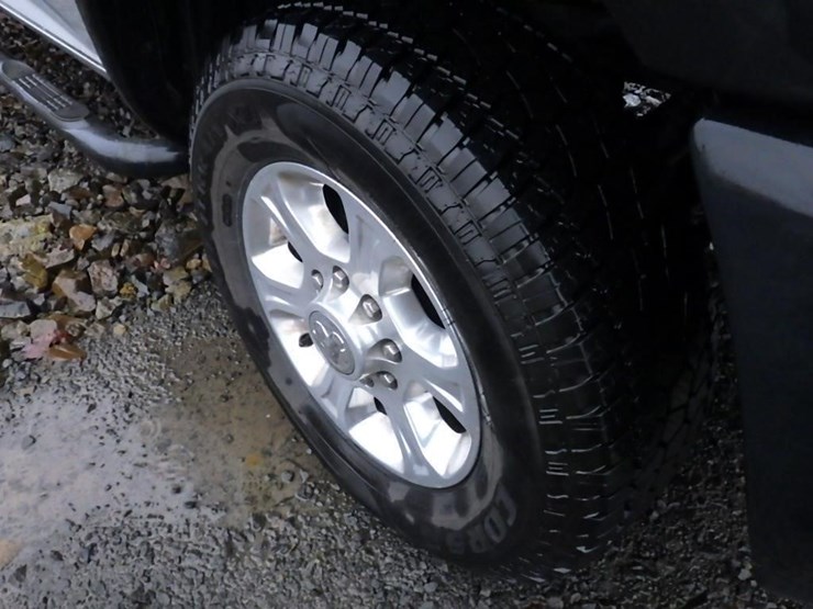 2014-dodge-3500-image-28