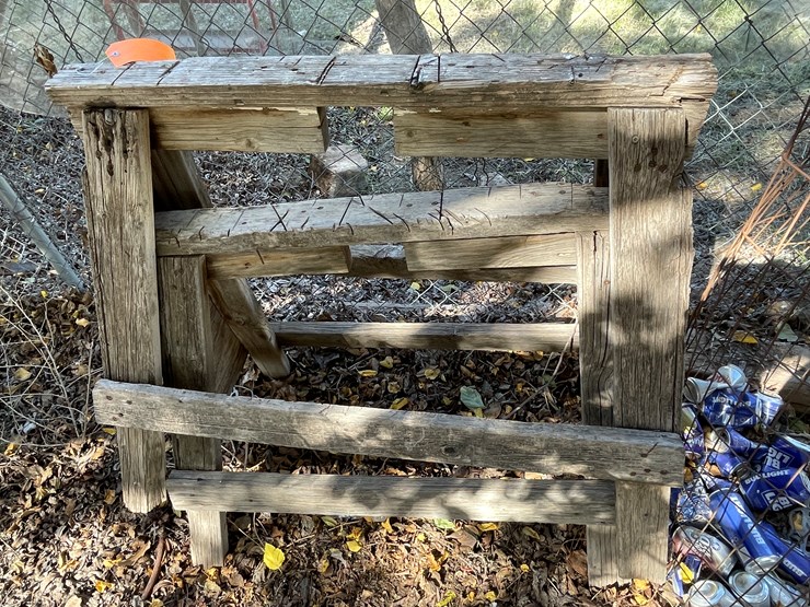 #3706-•-sawhorses-image-3