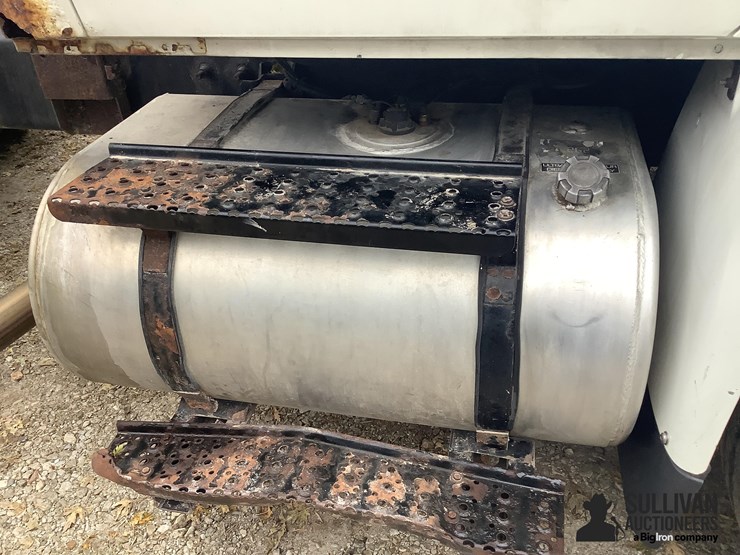 international-4400-sba-image-15