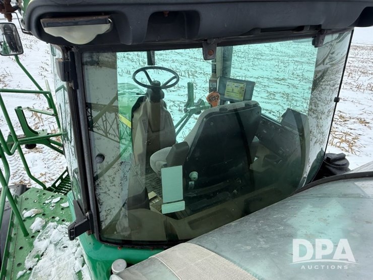 john-deere-4930-image-46