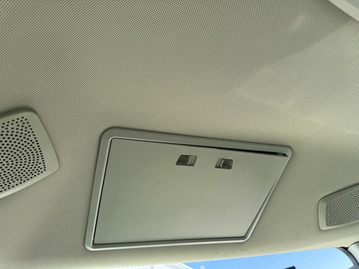 john-deere-8r-370-image-43