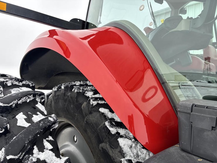 case-ih-magnum-315-image-22