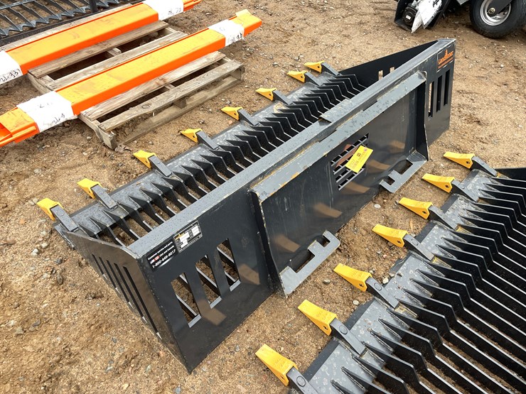 #2037-•-unused-2025-landhonor-skid-steer-rock-bucket-attachment-image-3