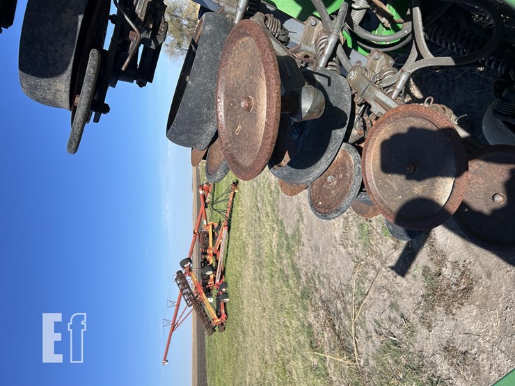 john-deere-1890-image-45