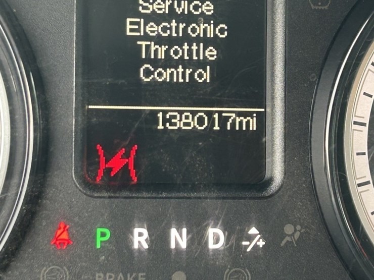 2018-dodge-2500-image-19