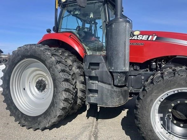 case-ih-magnum-280-cvt-image-6