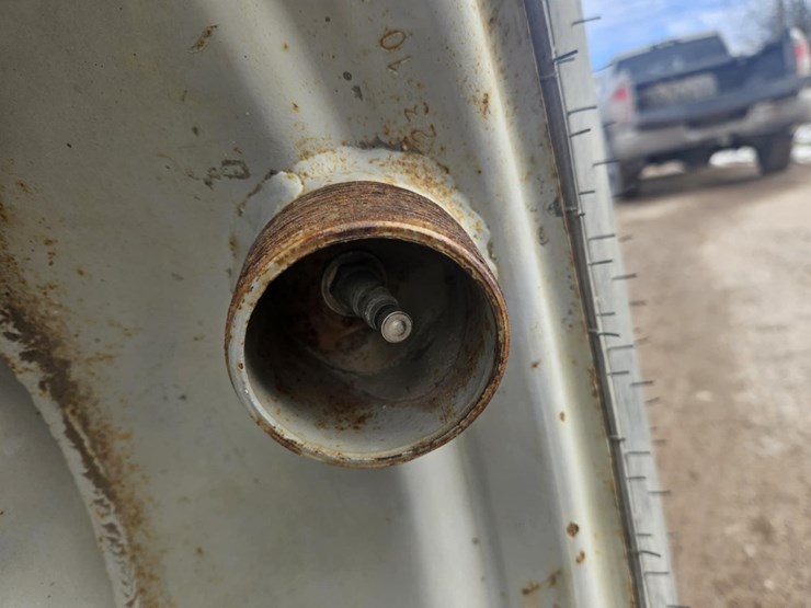 load-lifter-laborer-8000-image-7