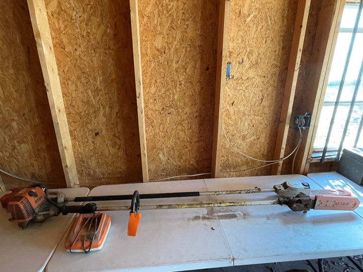 #3678-•-stihl-pole-chainsaws-image-1