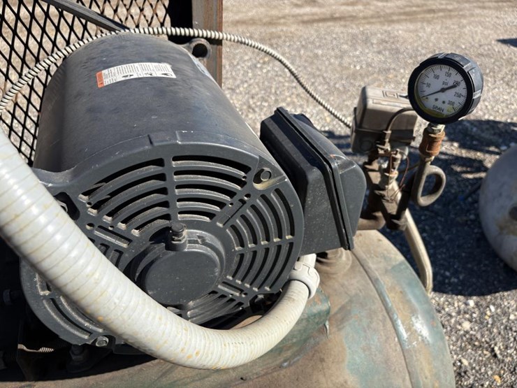 #35-•-wayne-industrial-compressor-image-6