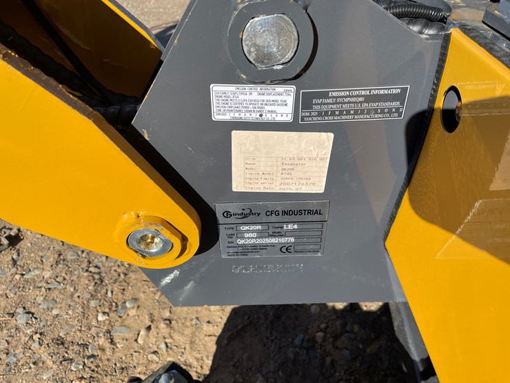 #9274-•-unused-2025-cfg-mini-excavator-image-8