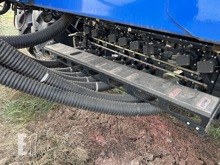 new-holland-p2080-image-108