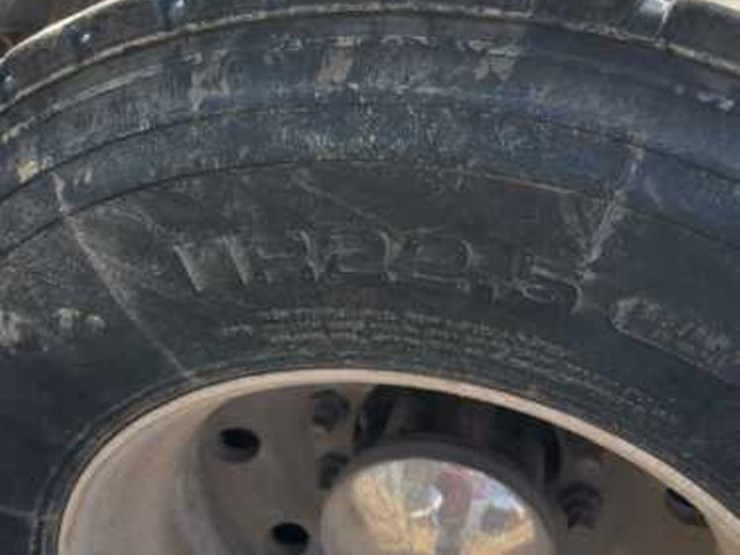 1997-international-9300-image-13