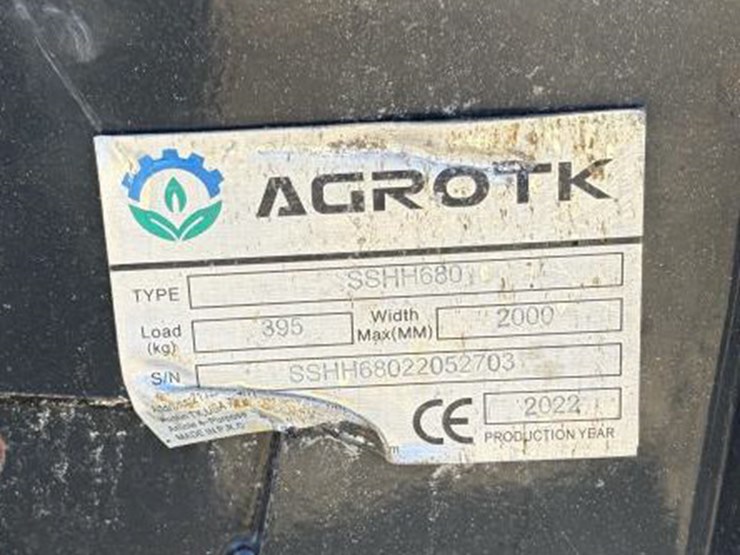 #12-•-agrotk-680-skid-steer-breaker-image-3