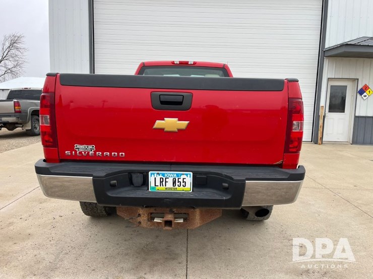 chevrolet-2500hd-image-9