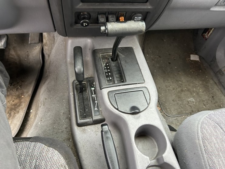 jeep-cherokee-image-21