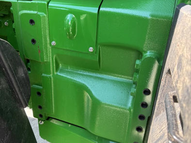 john-deere-8r-370-image-32