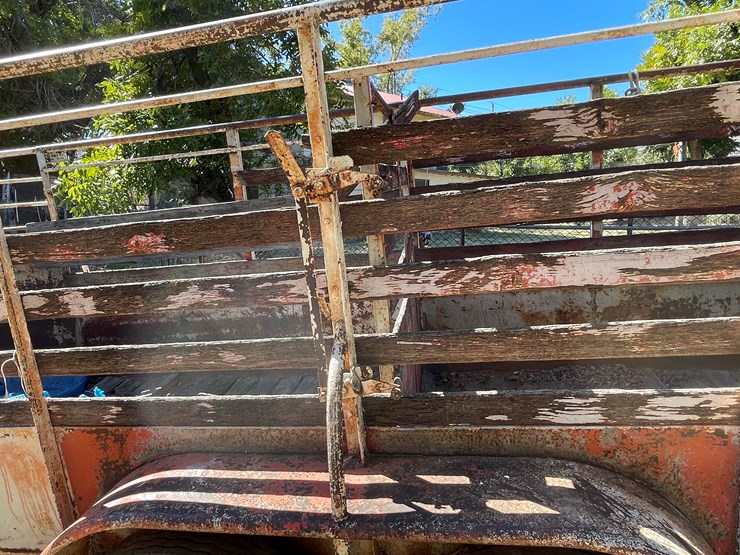 #3671-•-horse/cattle-tandem-axle-trailer-(no-title)-image-18