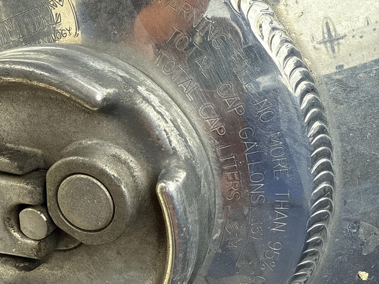 peterbilt-389-image-13