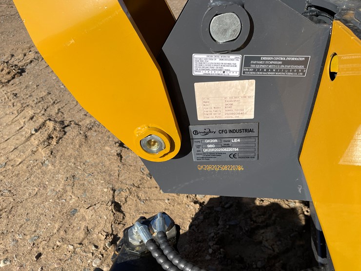 #9273-•-unused-2025-cfg-mini-excavator-image-8