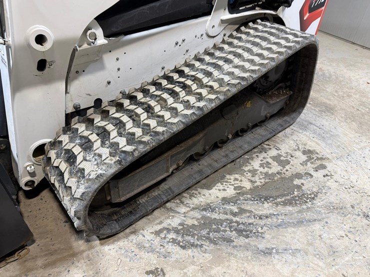 bobcat-t770-image-12
