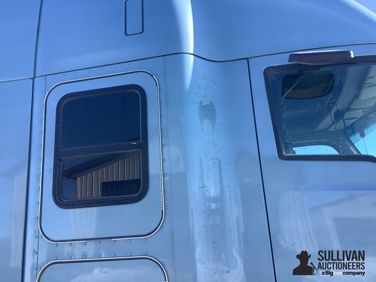 2016-kenworth-t680-image-20