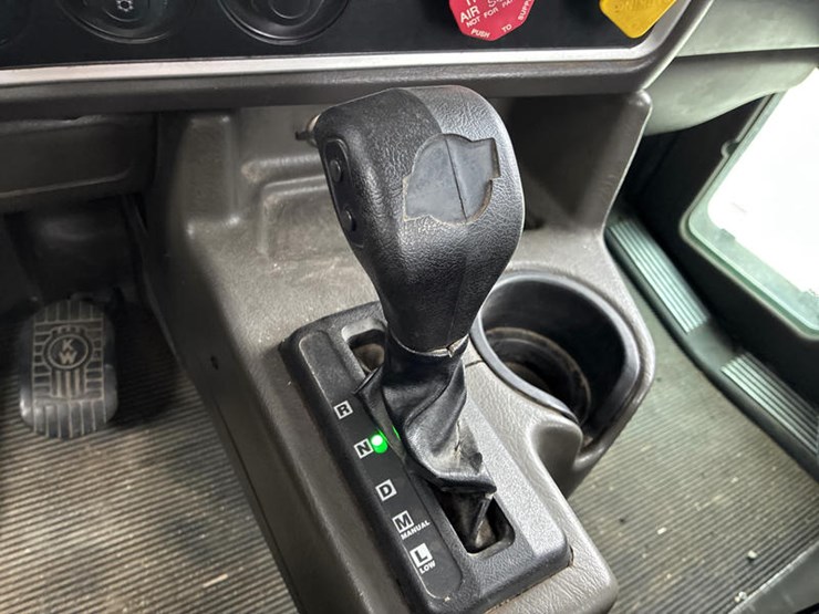 kenworth-t800-image-89