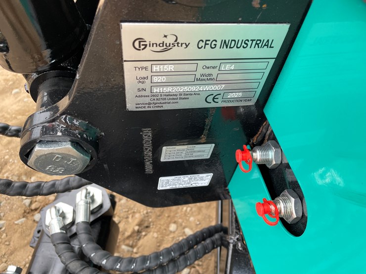 #9233-•-2025-unused-cfg-mini-excavator-image-9