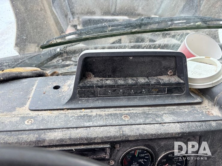 1994-mack-ch613-image-71