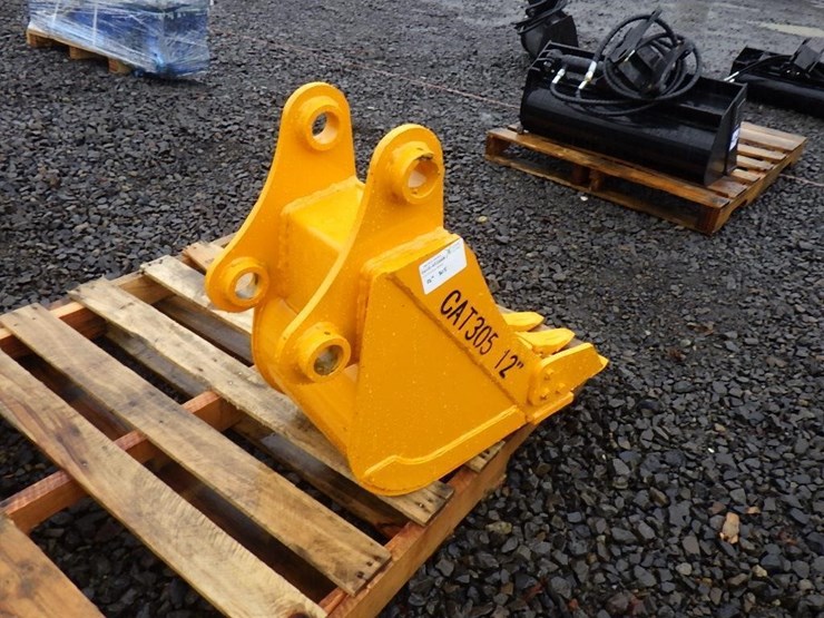 caterpillar-305-image-3