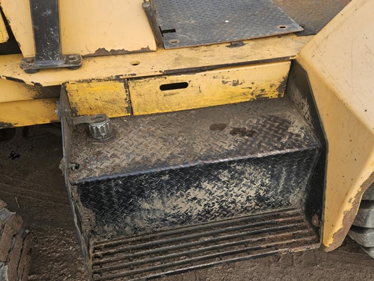 load-lifter-laborer-8000-image-13