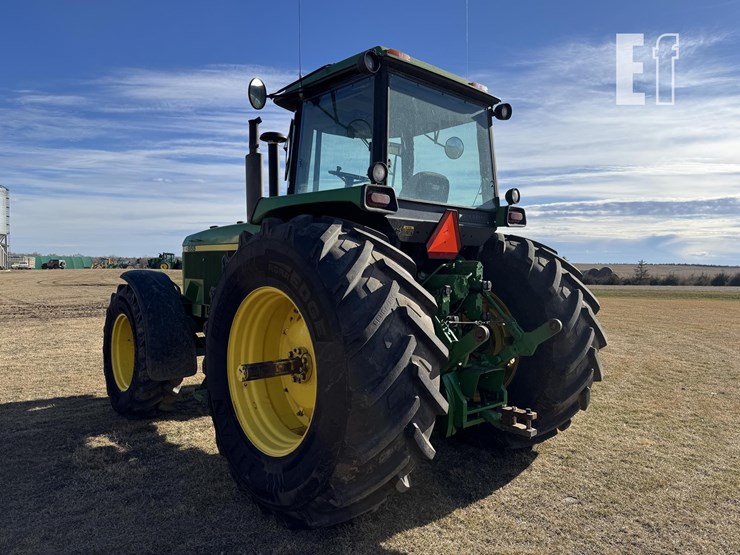 john-deere-4955-image-3