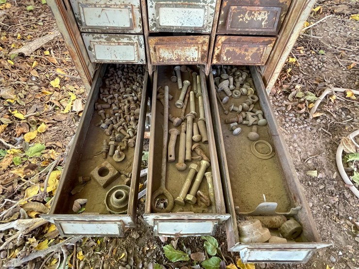 #3714-•-hardware-storage-cabinet-with-contents-image-12