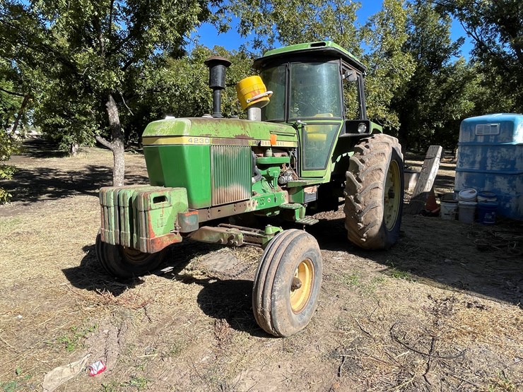 john-deere-4230-image-1