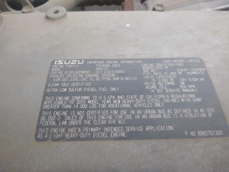 2016-isuzu-nrr-image-21