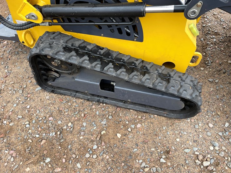 #9237-•-unused-2025-landhero-mini-skid-steer-loader-image-8