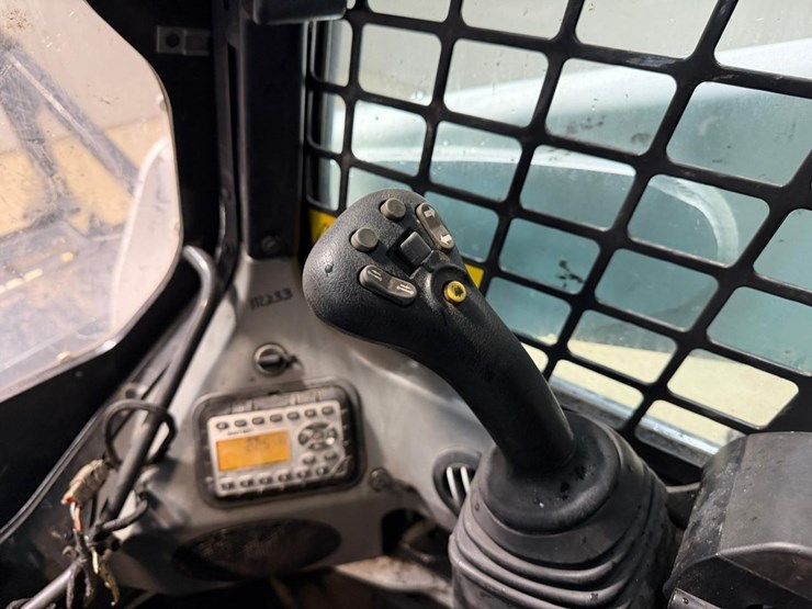 bobcat-t770-image-28