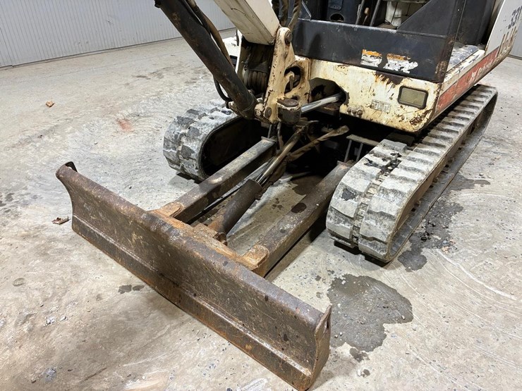 bobcat-331-image-11